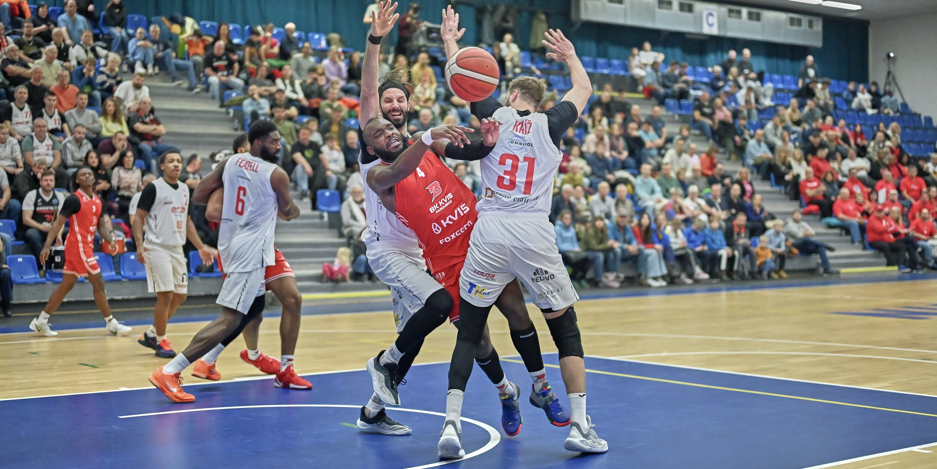 Skolíme mistra podruhé v sezoně?