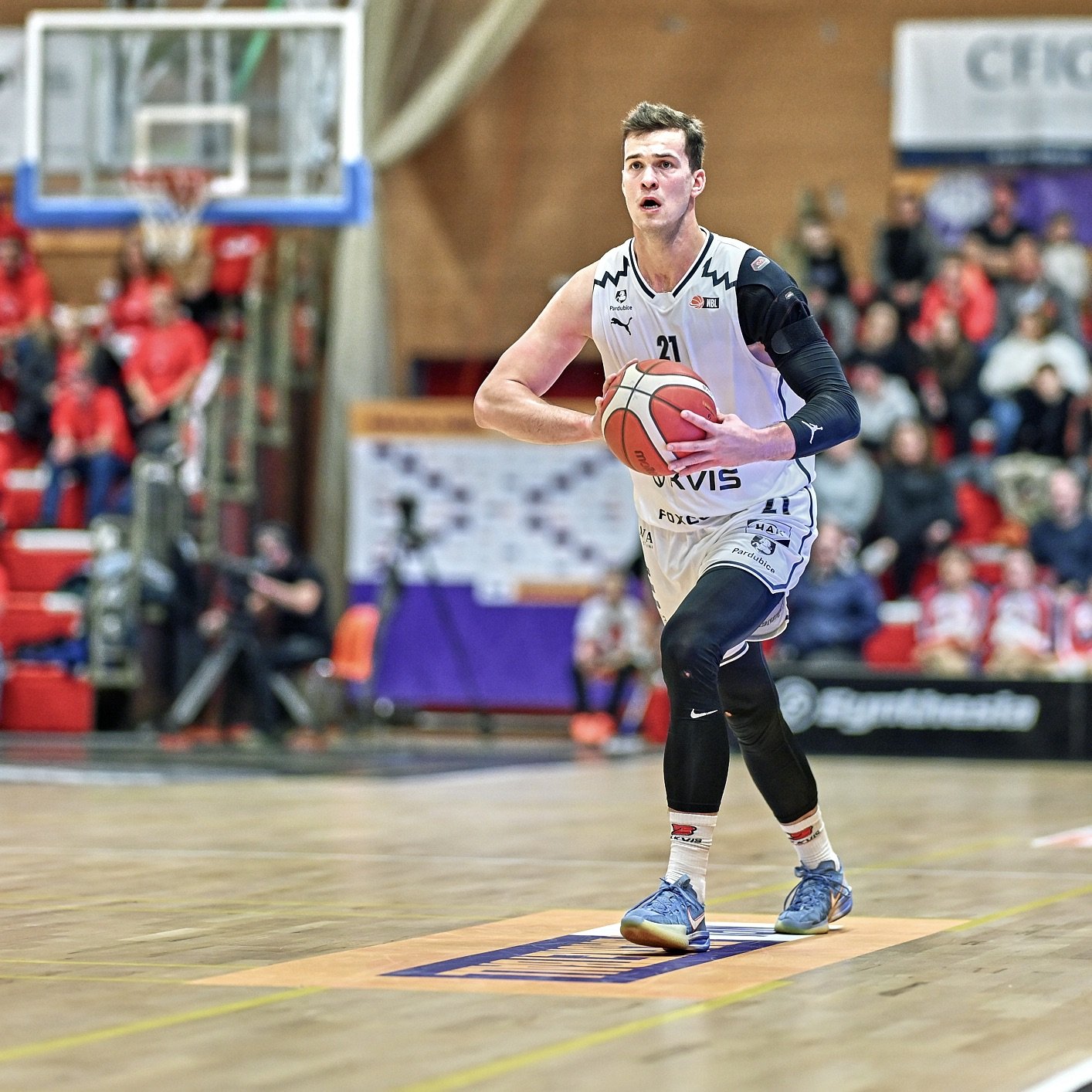 Luboš Kovář pokračuje v Bekse