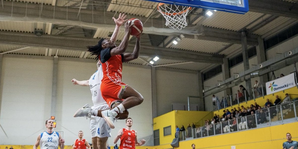 Vítězná tečka za základní částí