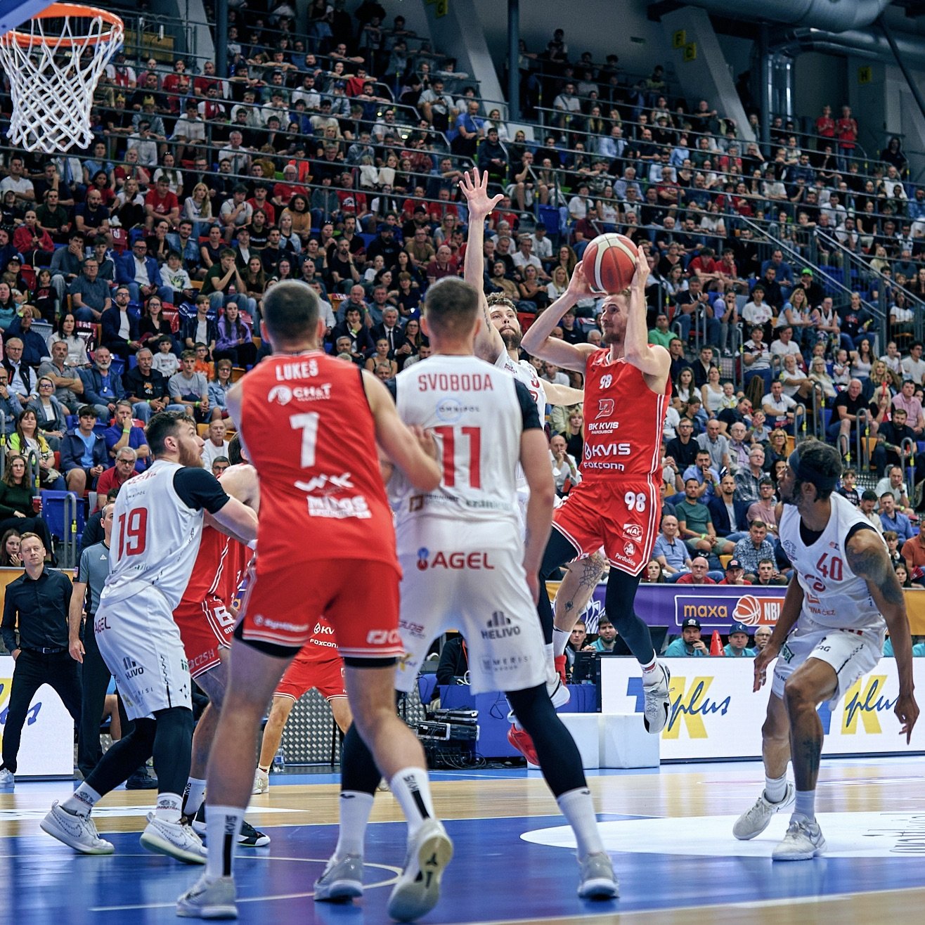 Po stříbru v Českém poháru končíme druzí i v NBL